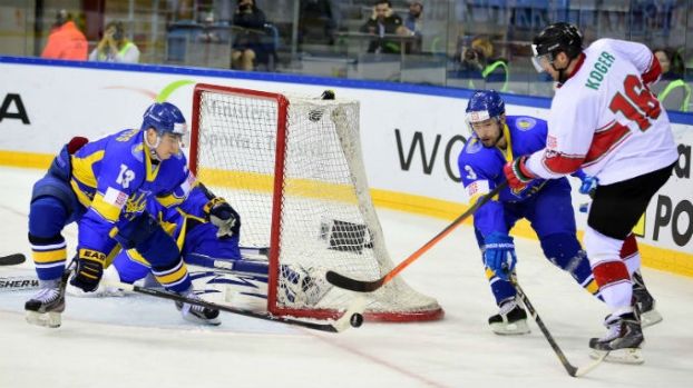Украина опустилась на одну позицию в рейтинге IIHF